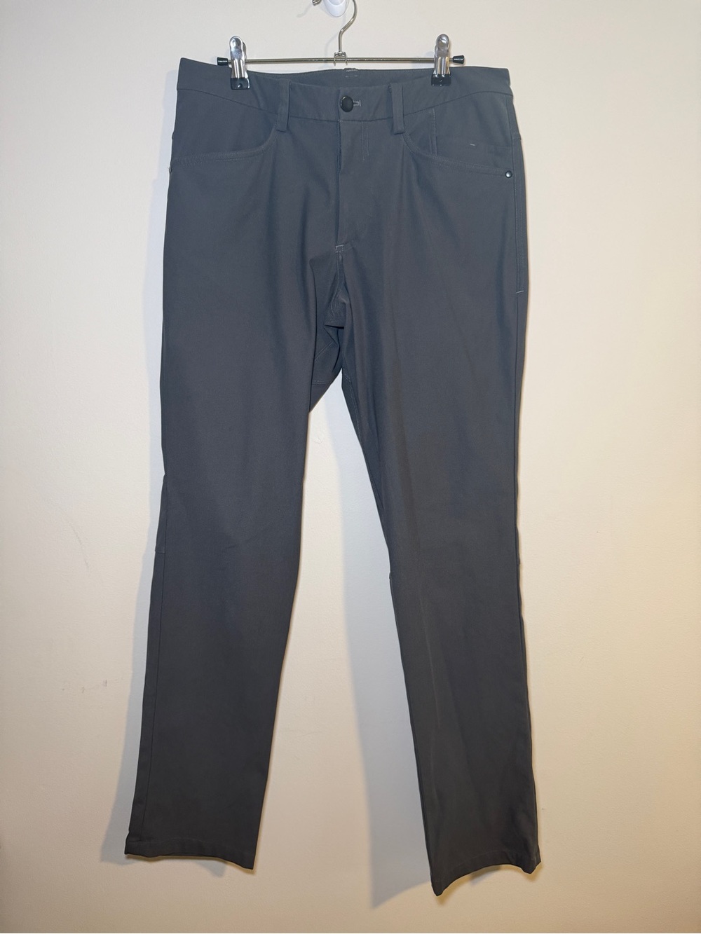 Lululemon ABC Classic Fit 5 Pocket Pants Charcoal Grey Warpstreme Men’s